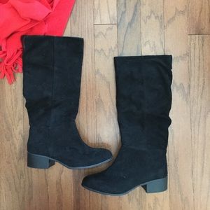 Merona black boots